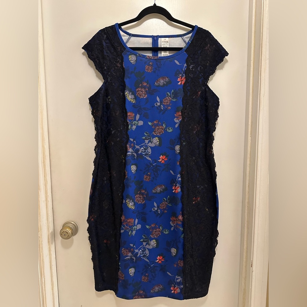 Floral Blue and Black Lace Detail Dress Size L
